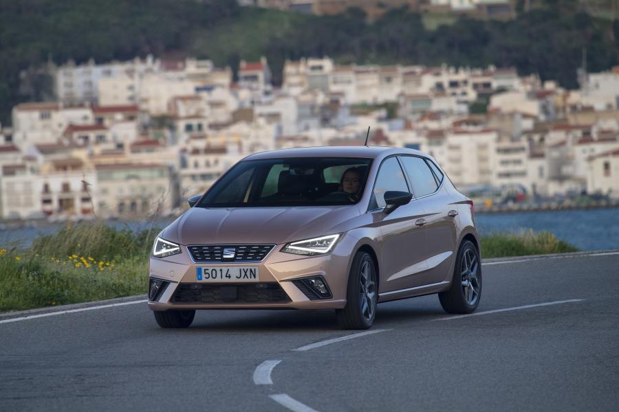  Seat Ibiza 2017 года  (WW) (фото 27 из 40)